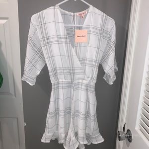 NWT Women’s white with black jumpsuit plaid
